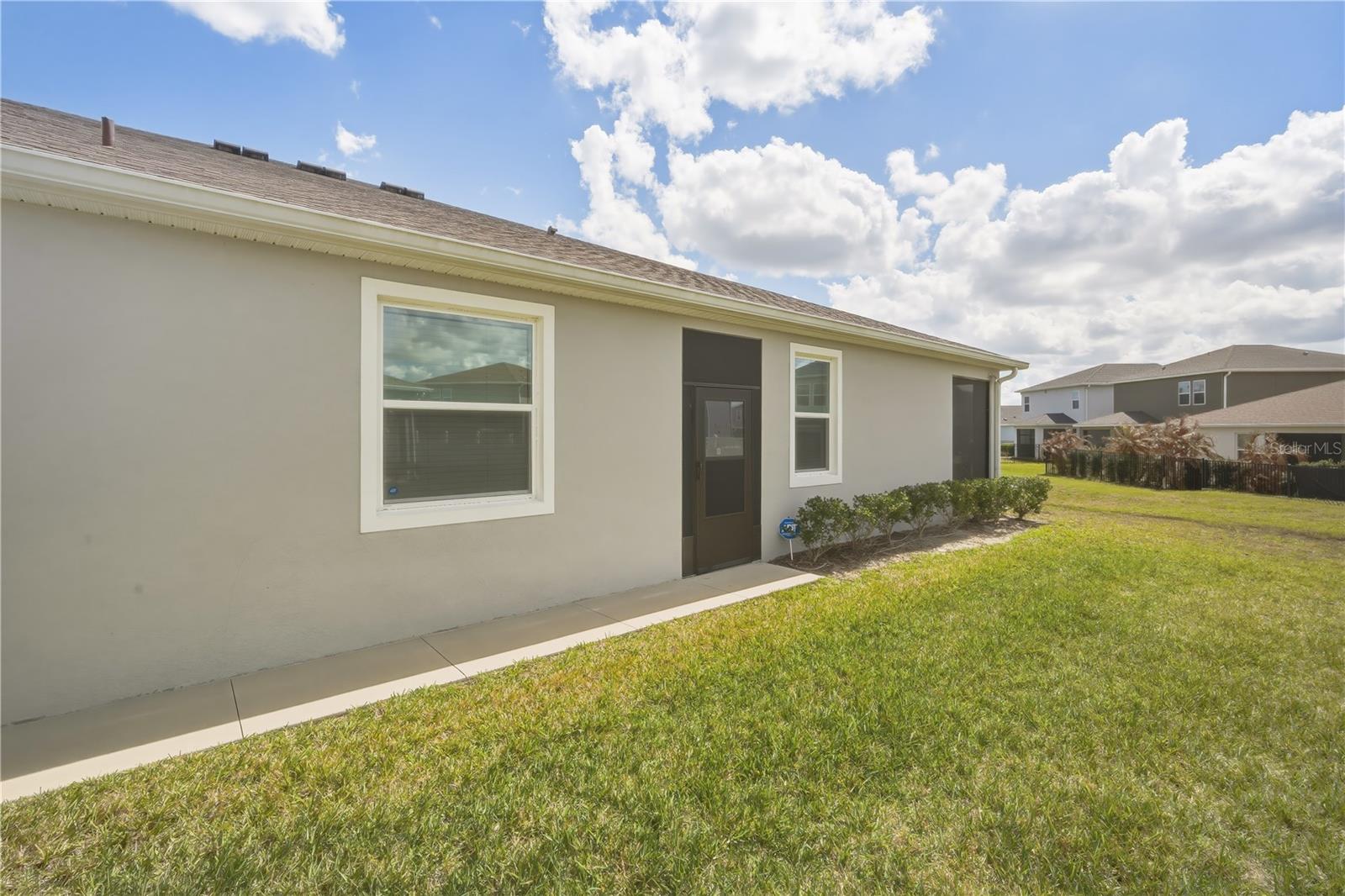 Image 3 of 29 For 7796 Stonebrook Circle