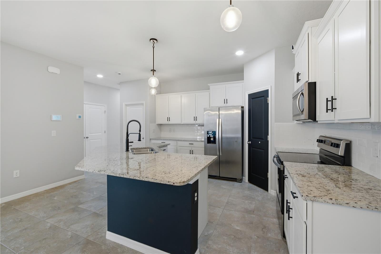 Image 8 of 29 For 7796 Stonebrook Circle