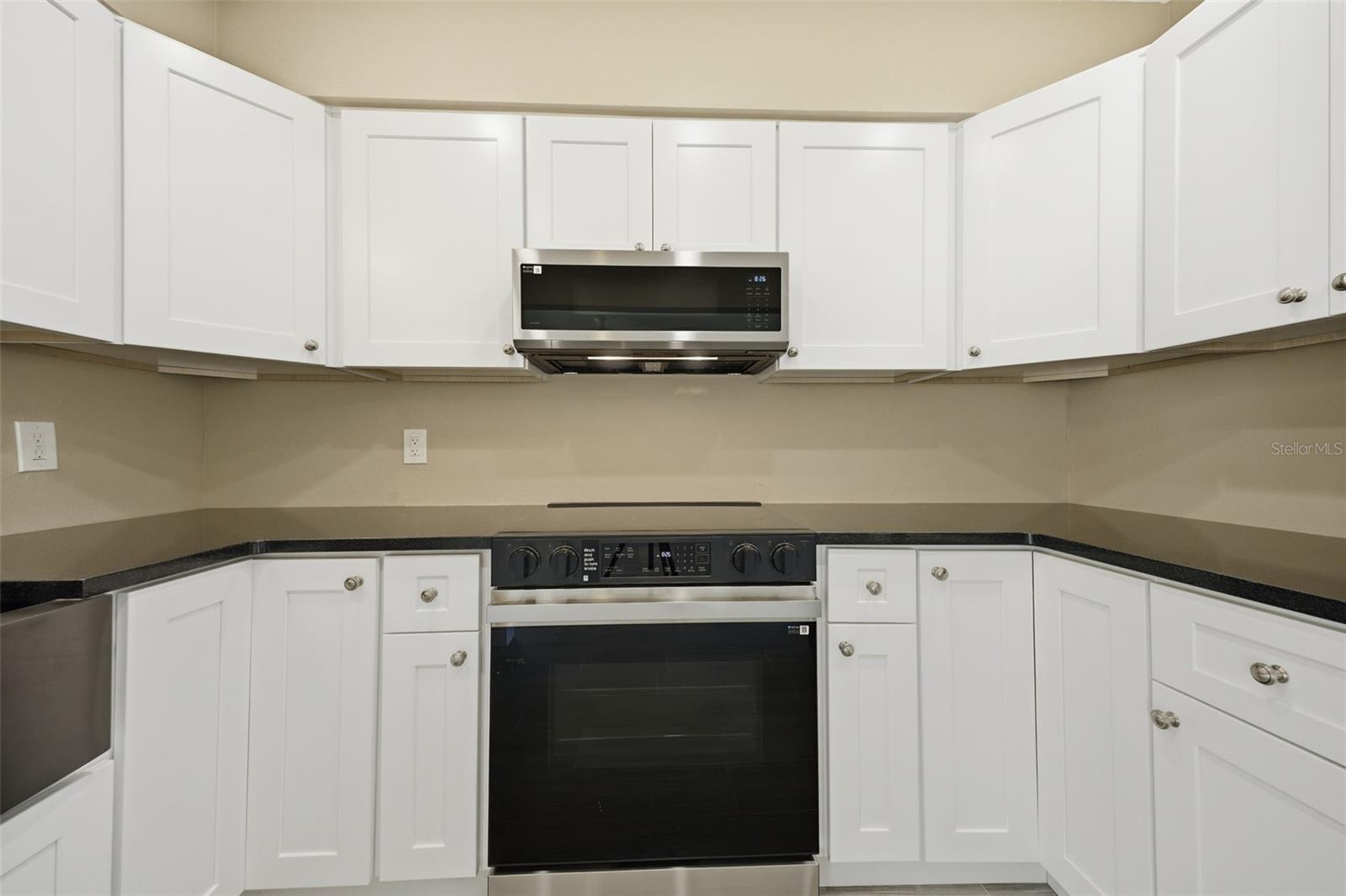 Image 12 of 59 For 440 89th Avenue