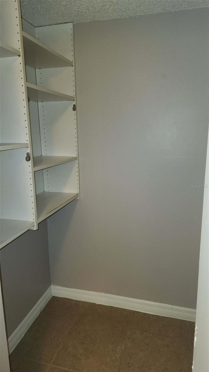 Image 8 of 22 For 5508 Pokeweed Court 146