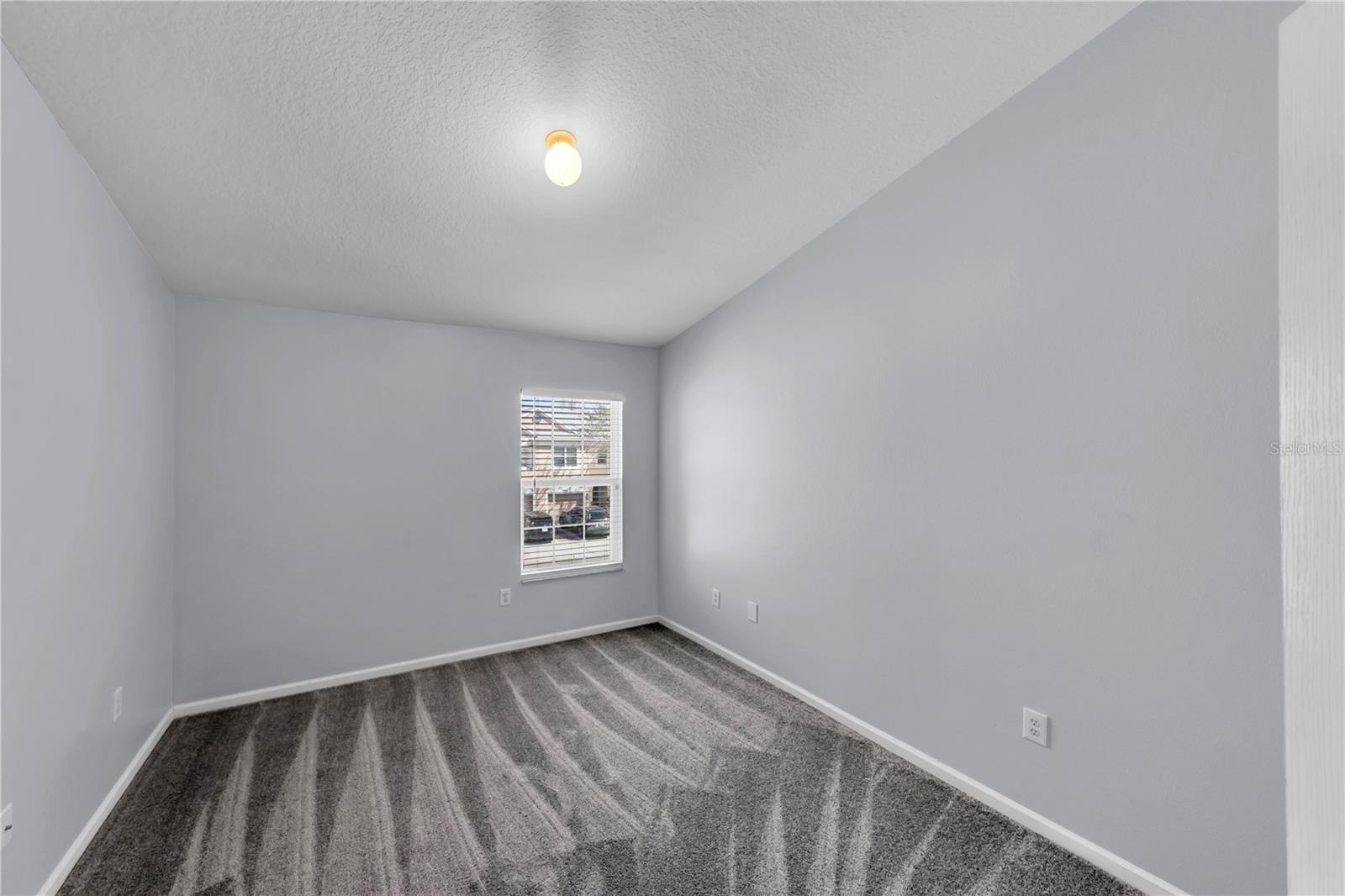 Image 17 of 30 For 26546 Castleview Way