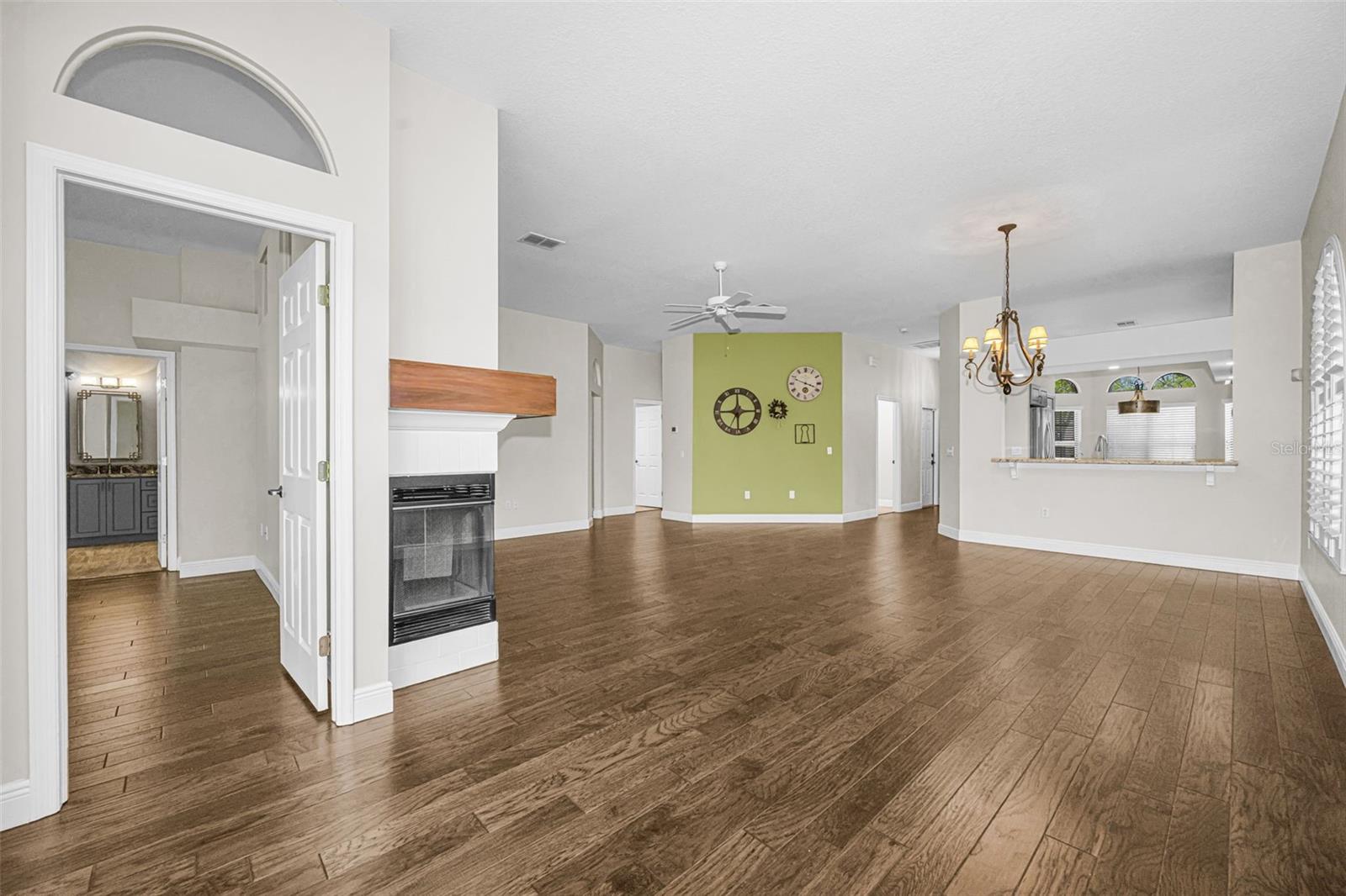 Image 14 of 91 For 4777 Edge Park Drive