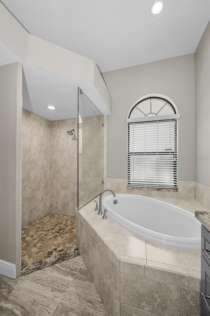 Image 31 of 91 For 4777 Edge Park Drive