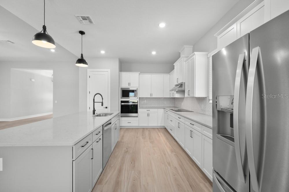 Image 6 of 34 For 36798 Sundowner Trail