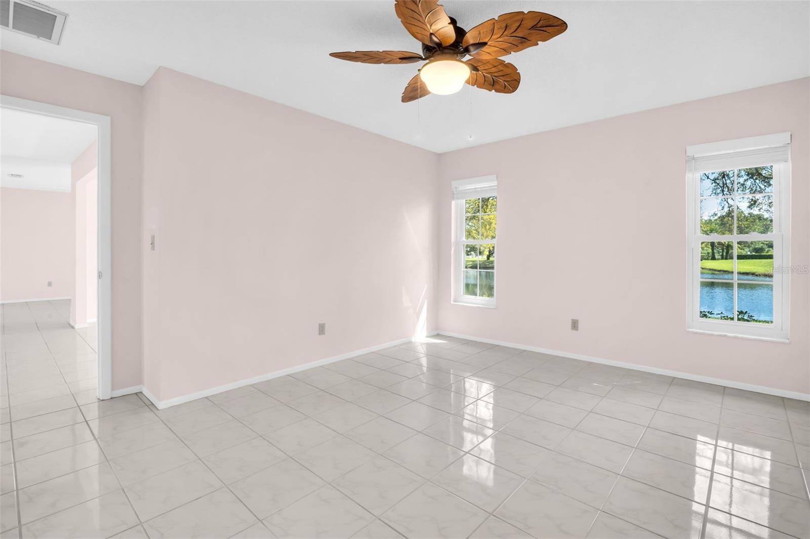 Image 35 of 66 For 3466 Sutton Place