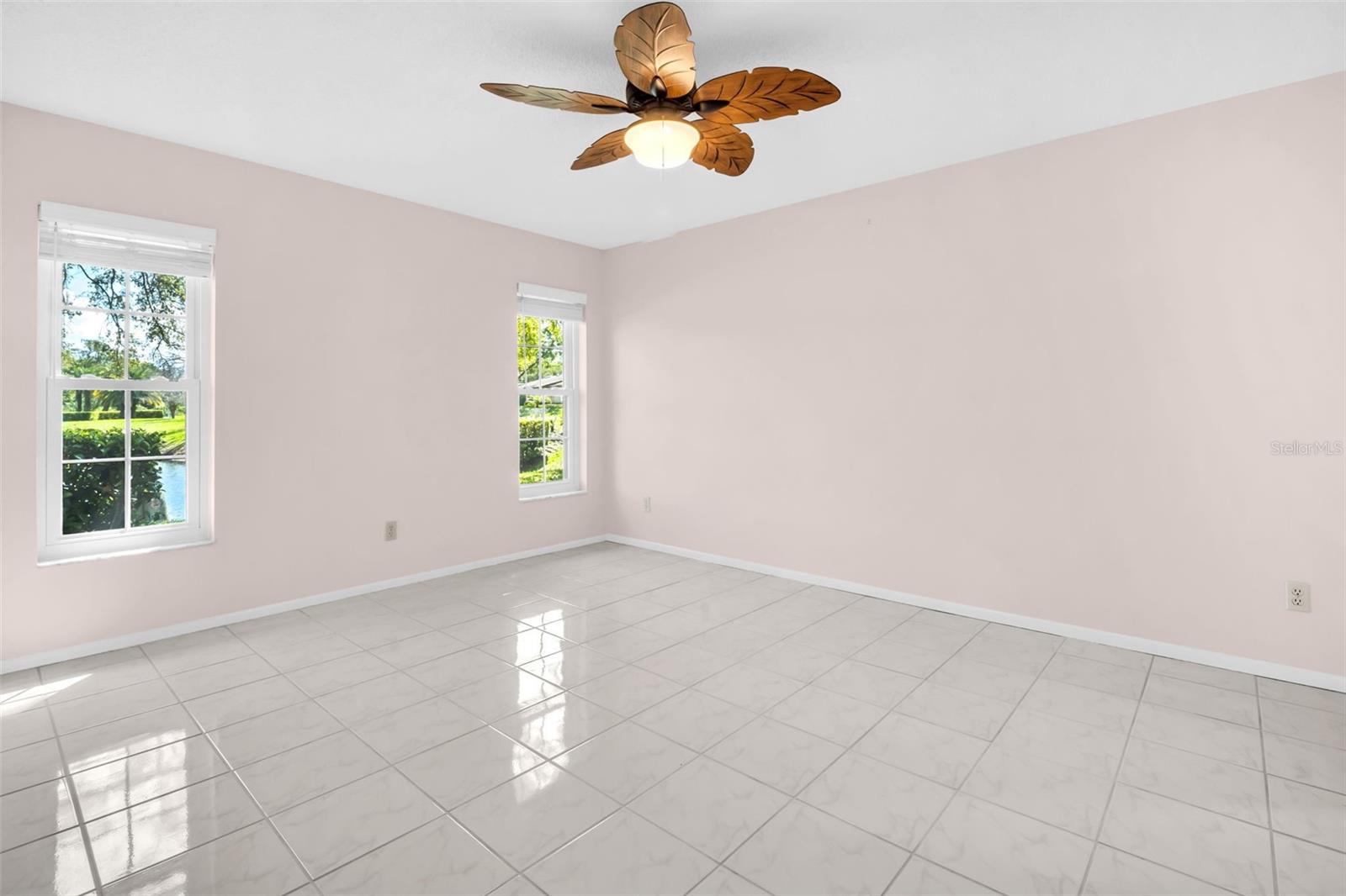 Image 36 of 66 For 3466 Sutton Place