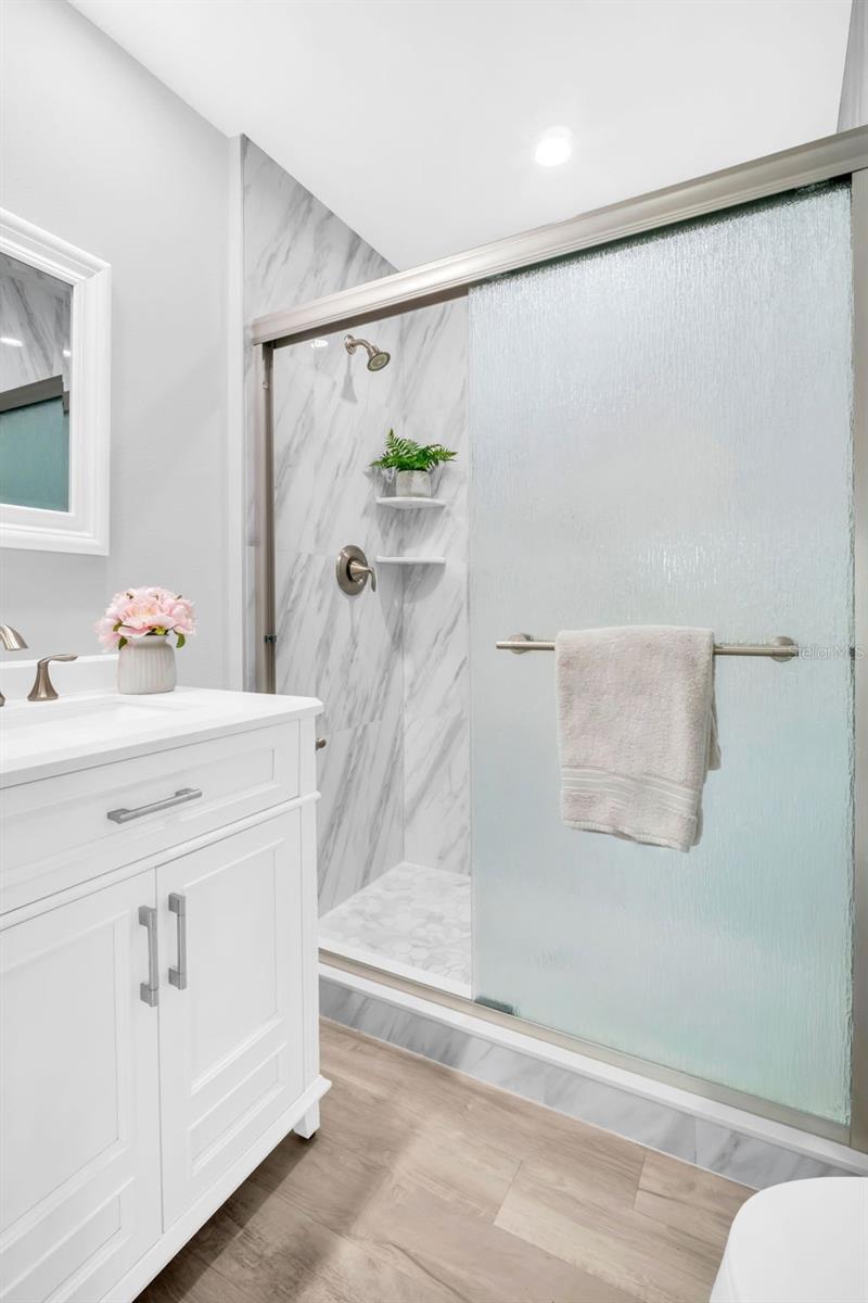 Image 40 of 66 For 3466 Sutton Place