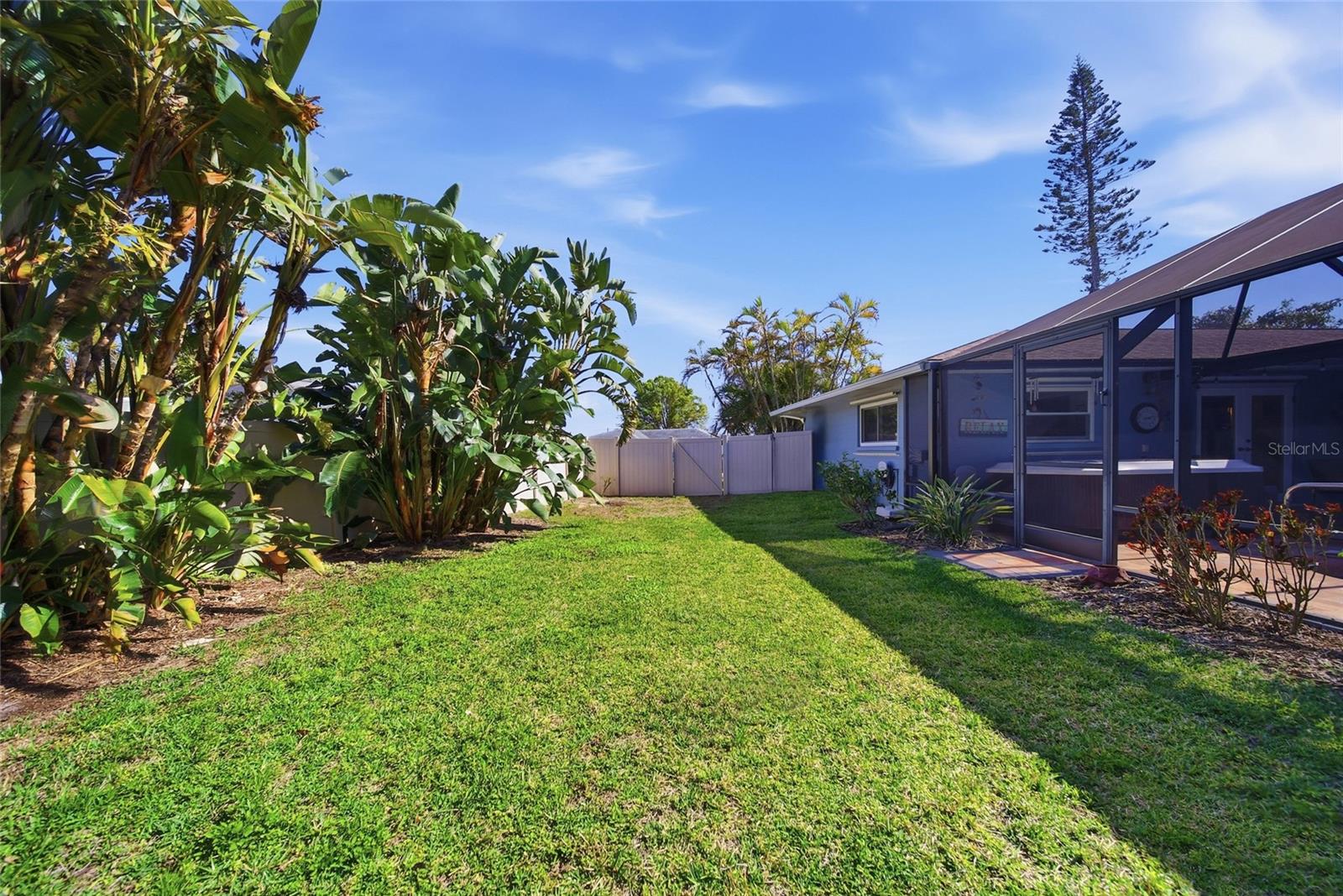 Image 26 of 30 For 2904 Norwich Drive W