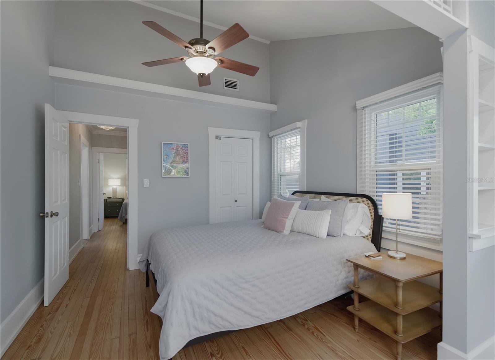 Image 9 of 31 For 1201 Highland Street N