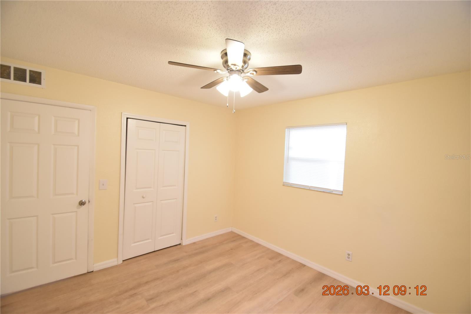 Image 21 of 30 For 1106 Seneca Avenue