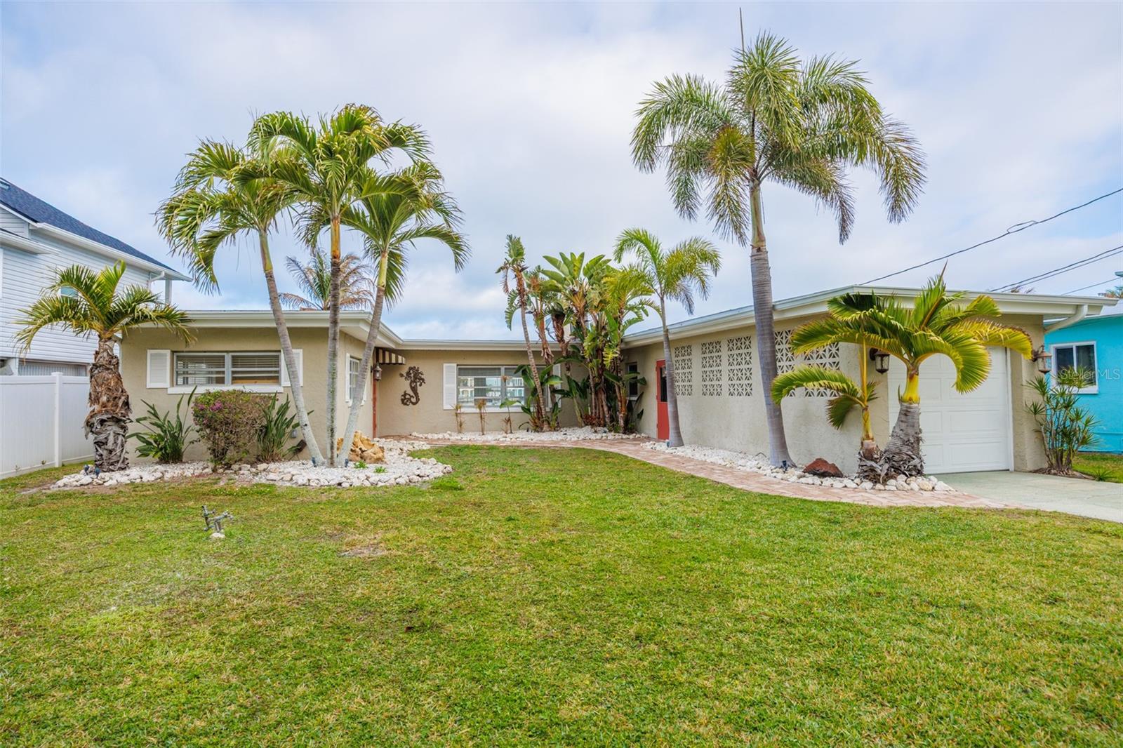 Details for 419 12th Avenue, INDIAN ROCKS BEACH, FL 33785