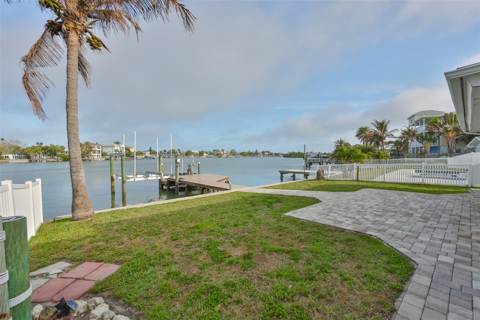 Image 3 of 43 For 419 12th Avenue