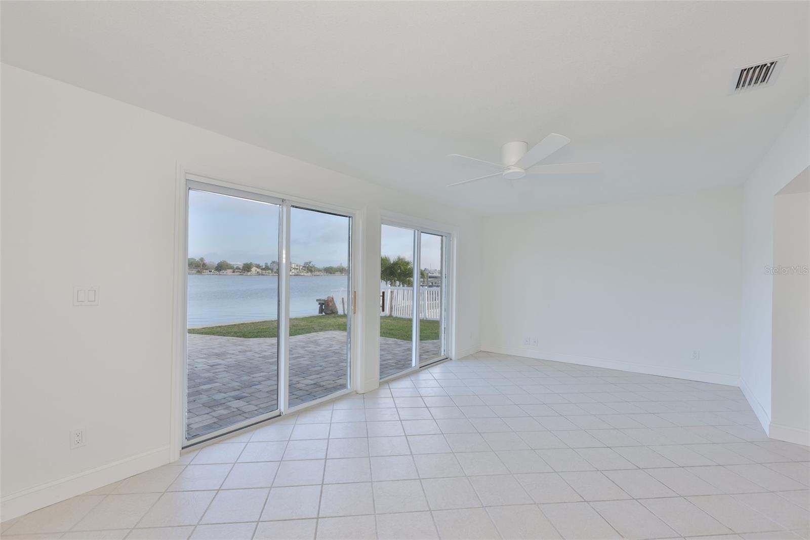 Image 32 of 43 For 419 12th Avenue