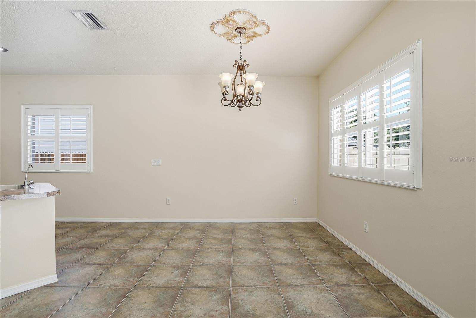 Image 10 of 40 For 1934 Old Sawmill Road