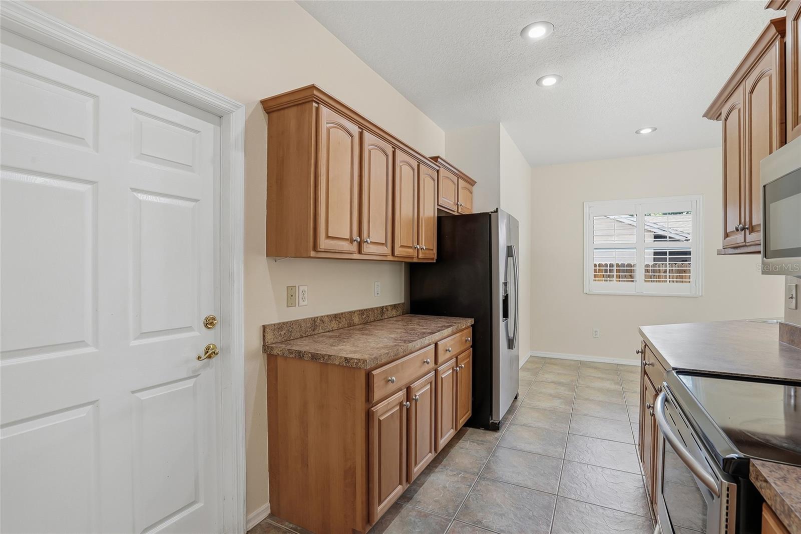 Image 16 of 40 For 1934 Old Sawmill Road