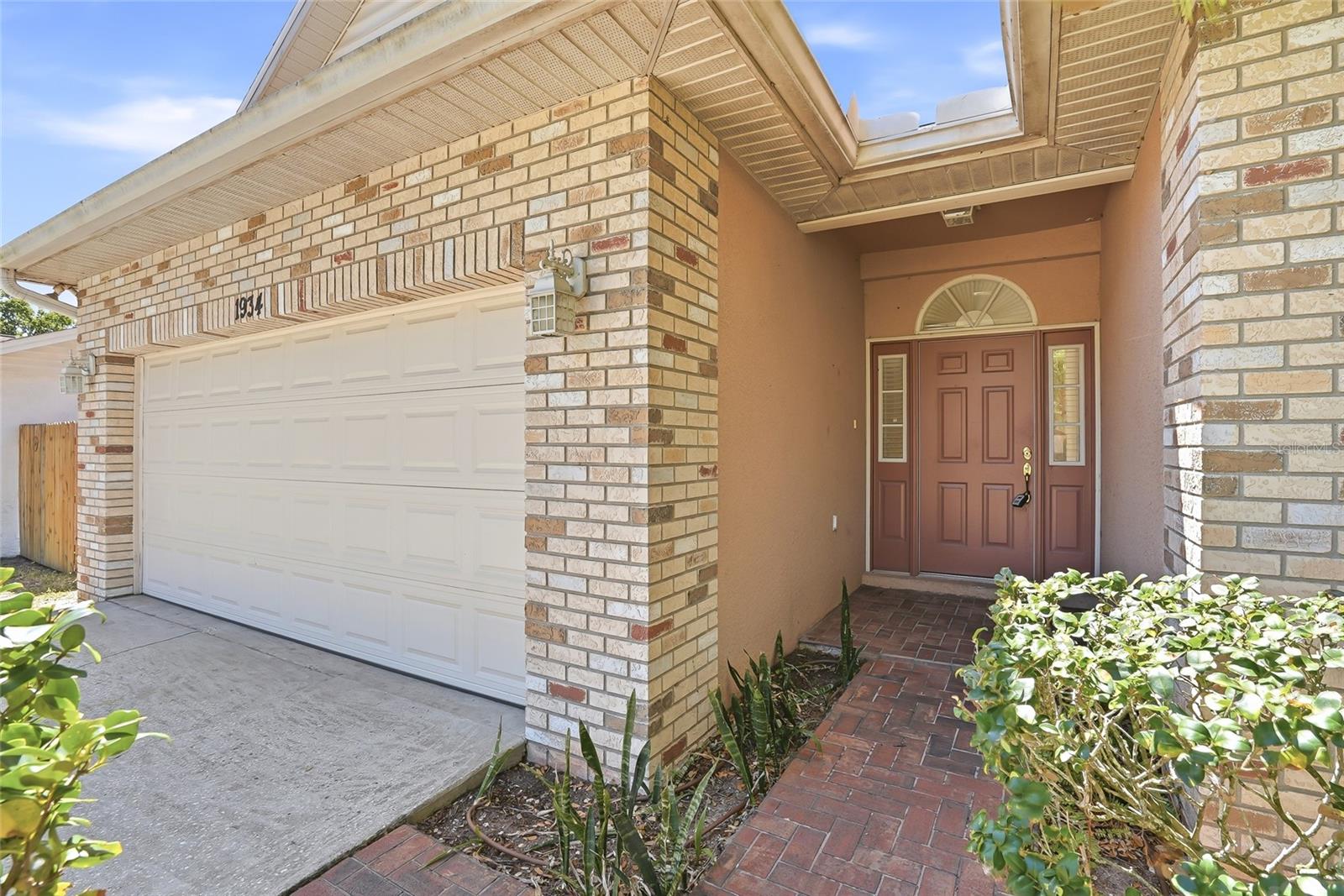 Image 3 of 40 For 1934 Old Sawmill Road