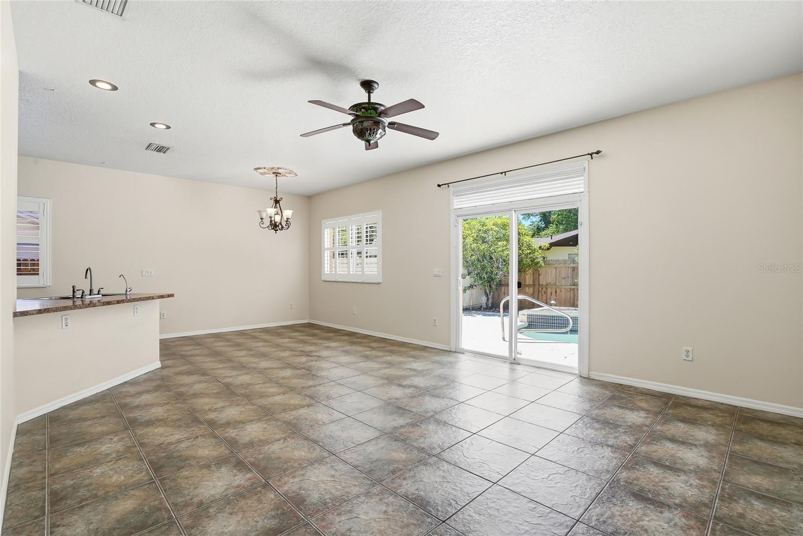 Image 7 of 40 For 1934 Old Sawmill Road