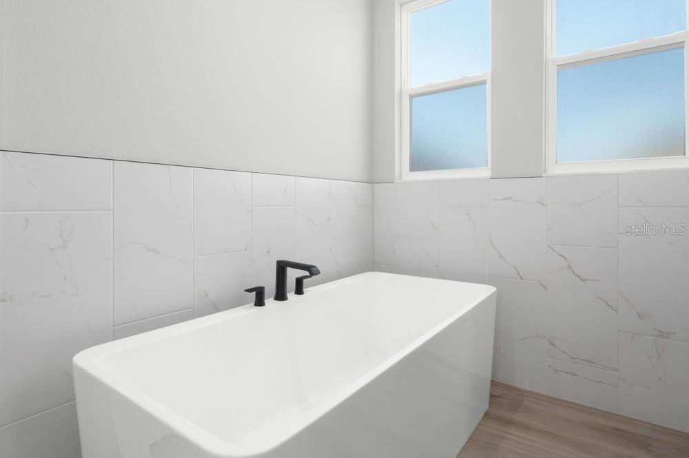 Image 18 of 40 For 3836 Saddle Hill Trail