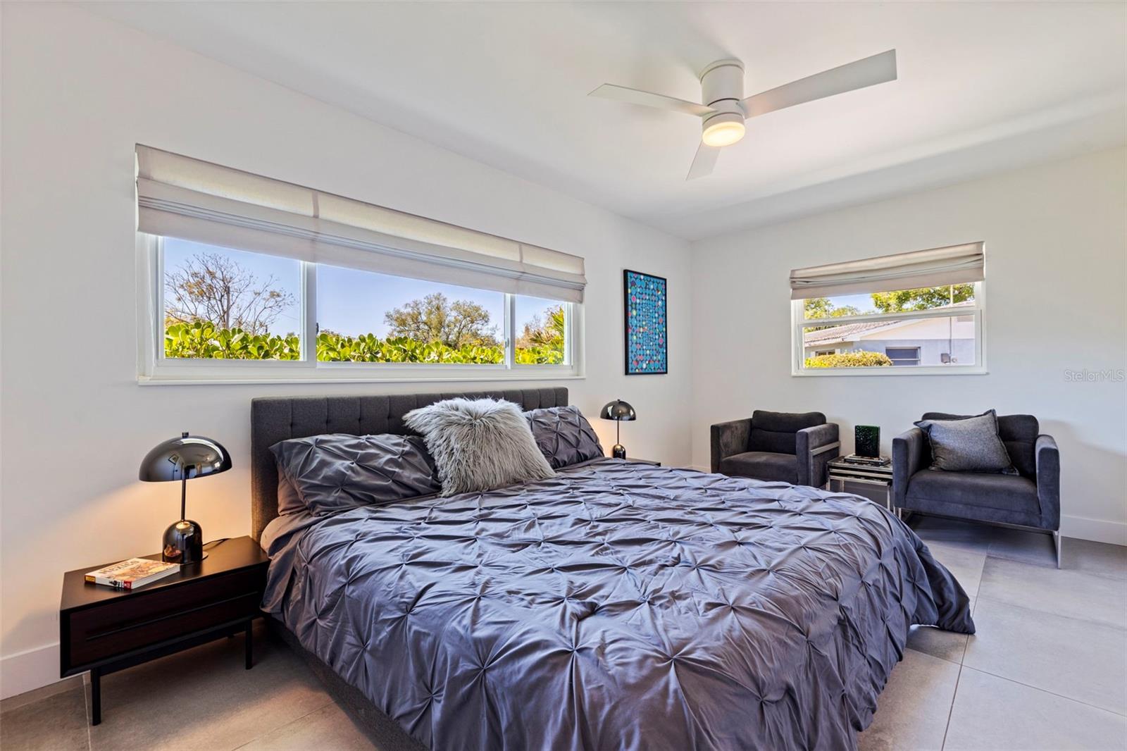 Image 20 of 40 For 259 Mineola Drive E