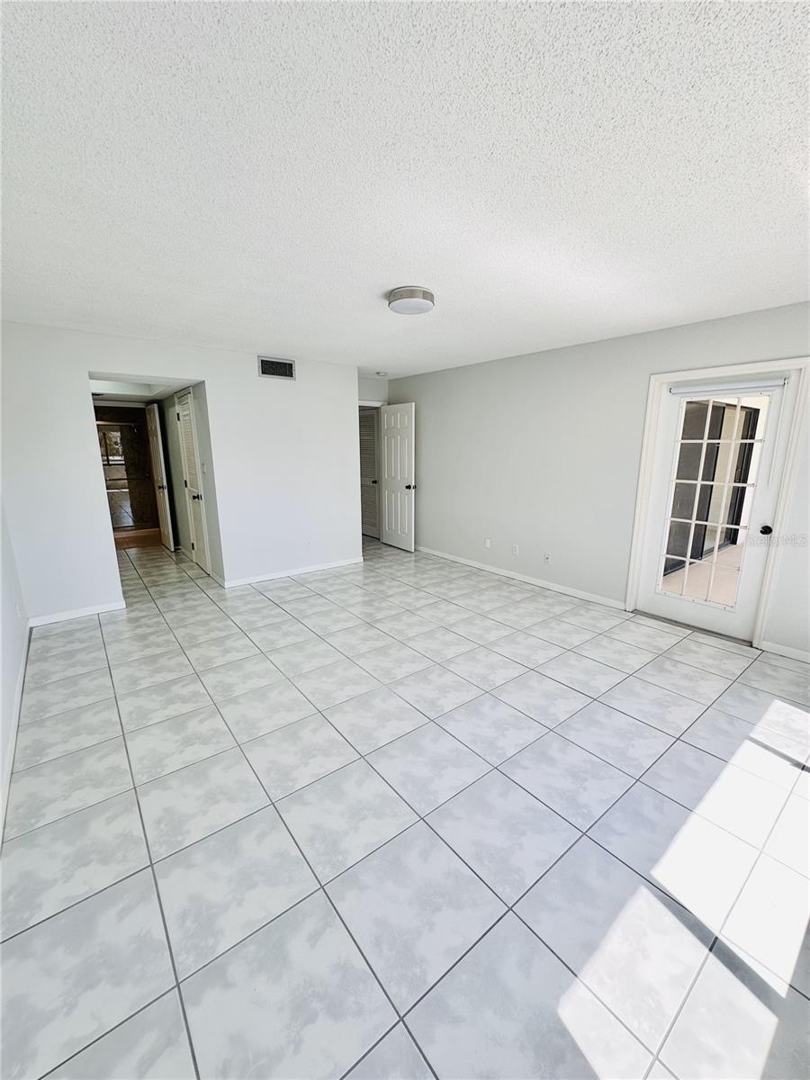 Image 11 of 15 For 3111 Pass A Grille Way 110