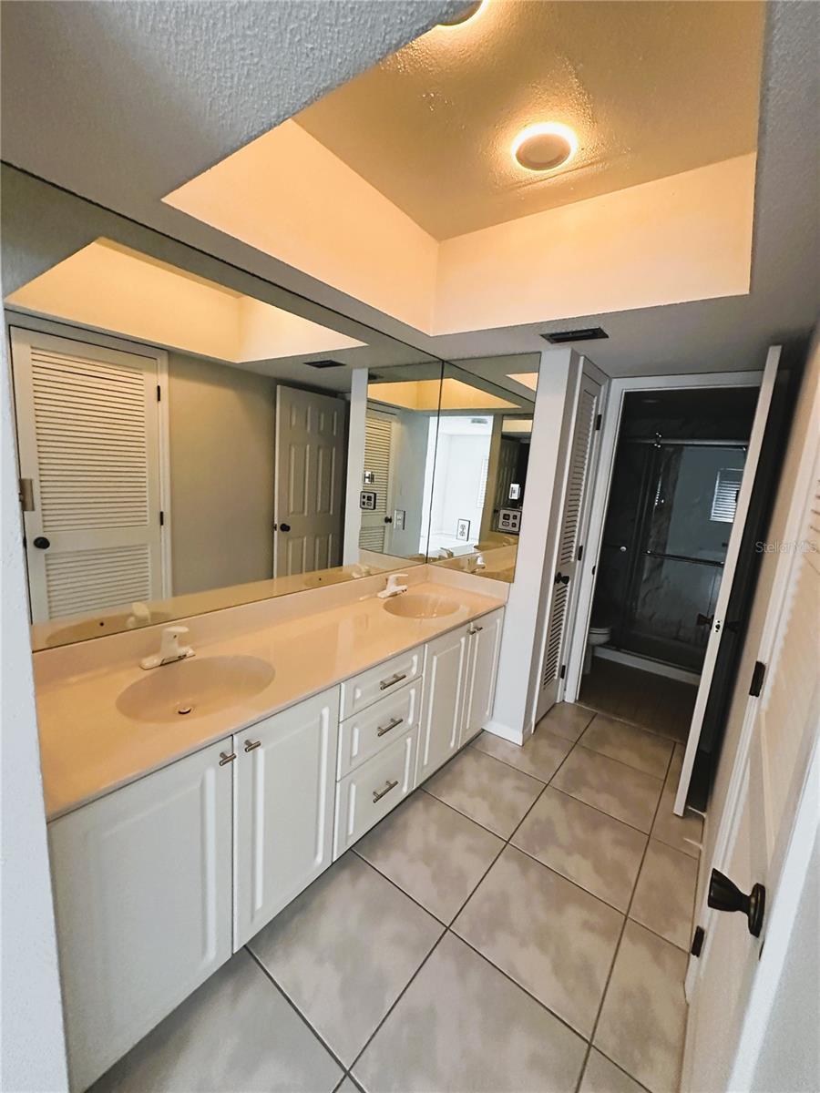 Image 3 of 15 For 3111 Pass A Grille Way 110