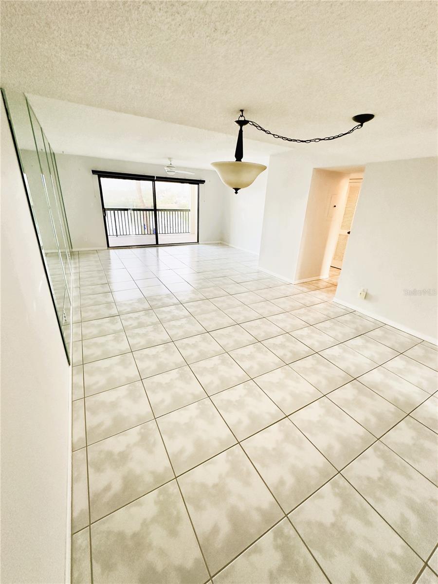 Image 6 of 15 For 3111 Pass A Grille Way 110