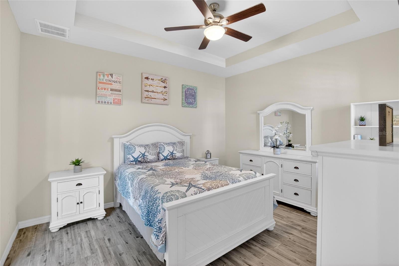 Image 16 of 63 For 5601 Kingsley Corner Way