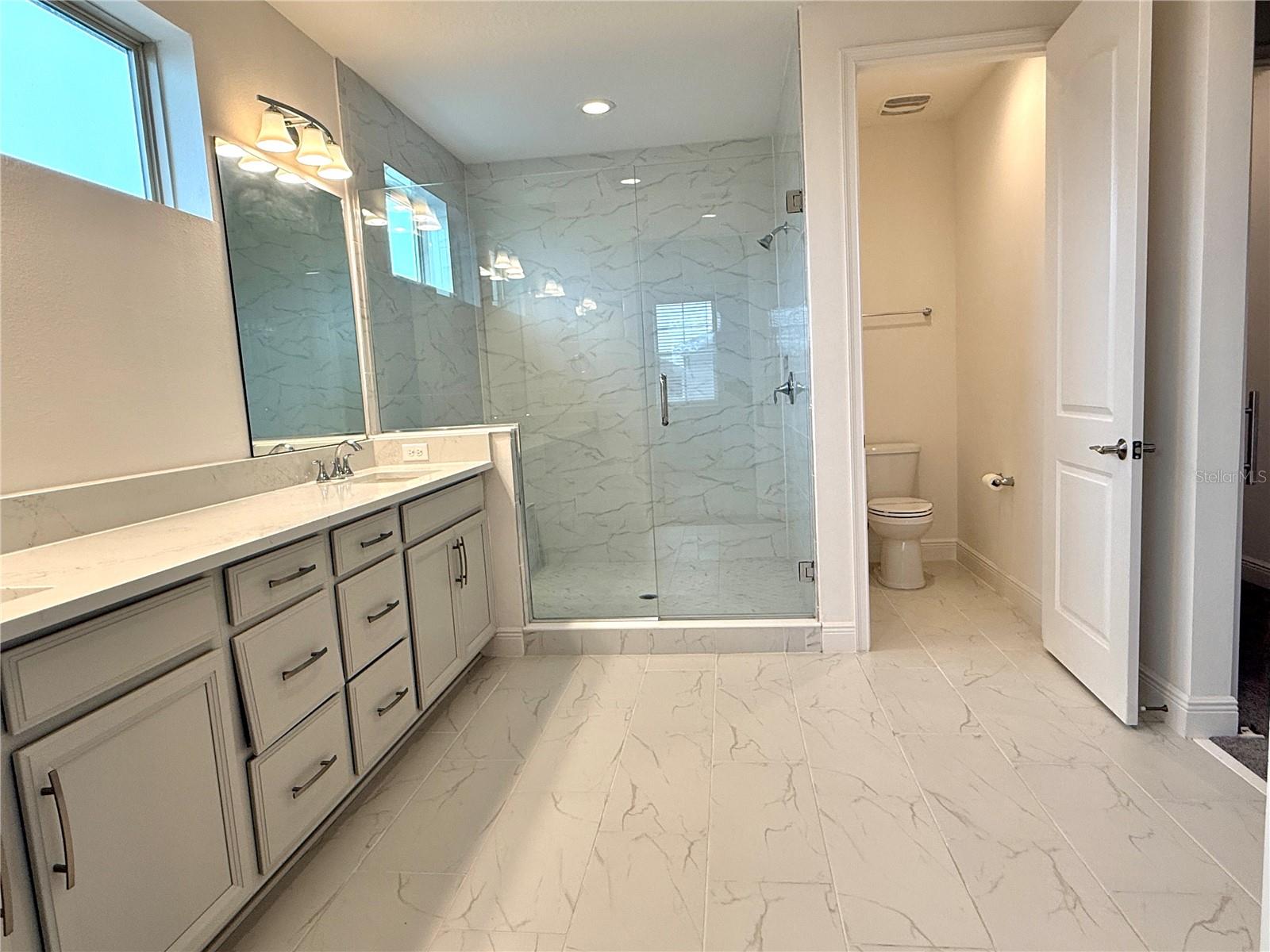 Image 18 of 37 For 5298 Buttonsage Drive