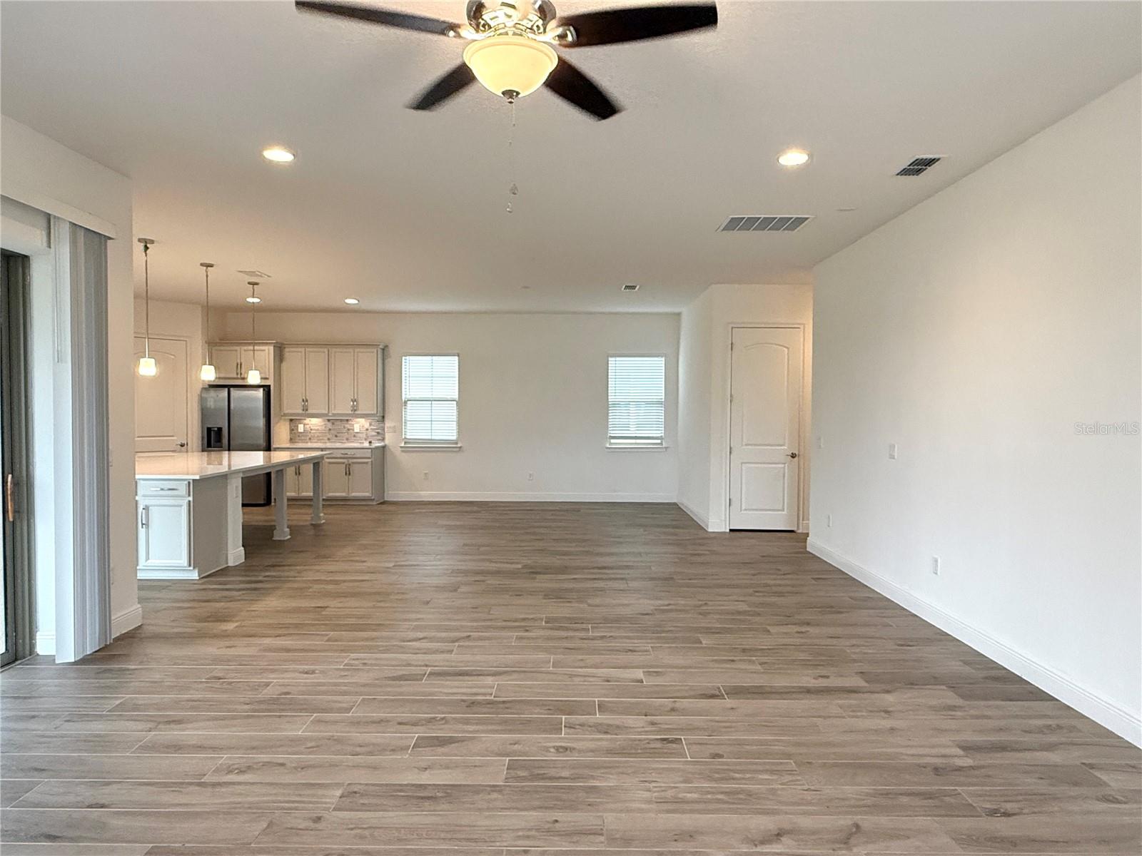 Image 6 of 37 For 5298 Buttonsage Drive