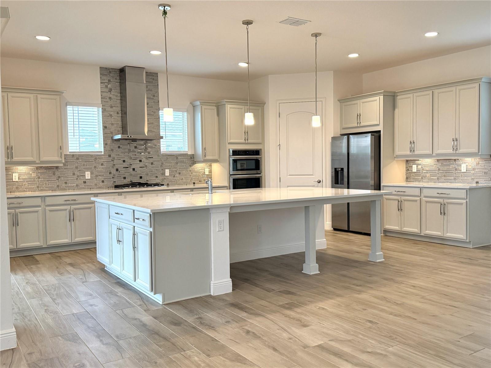 Image 7 of 37 For 5298 Buttonsage Drive