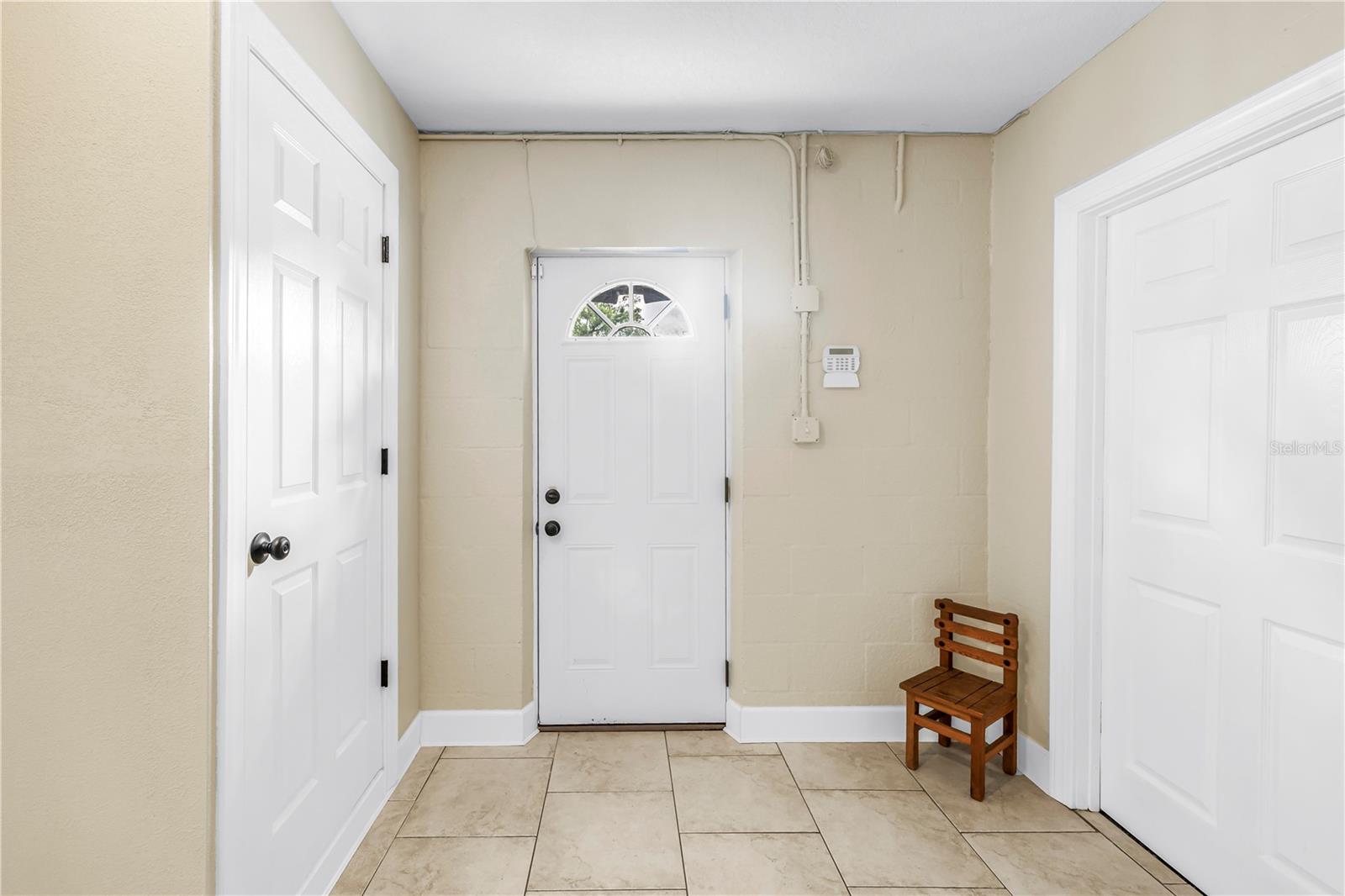 Image 13 of 72 For 786 59th Avenue Ne