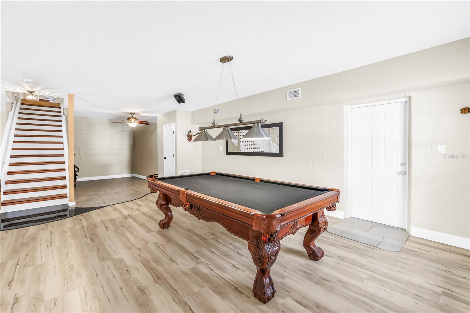 Image 16 of 72 For 786 59th Avenue Ne