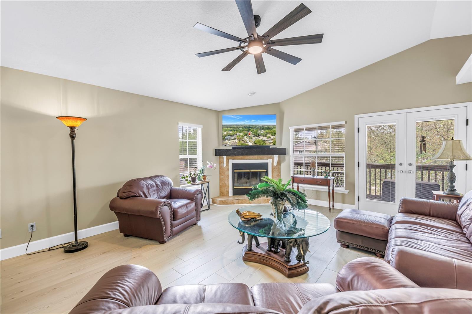 Image 31 of 72 For 786 59th Avenue Ne