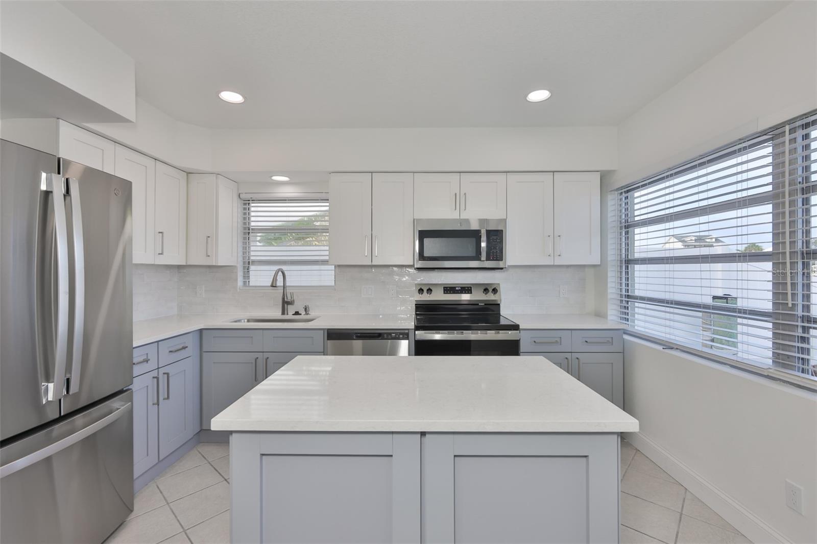 Image 19 of 43 For 419 12th Avenue