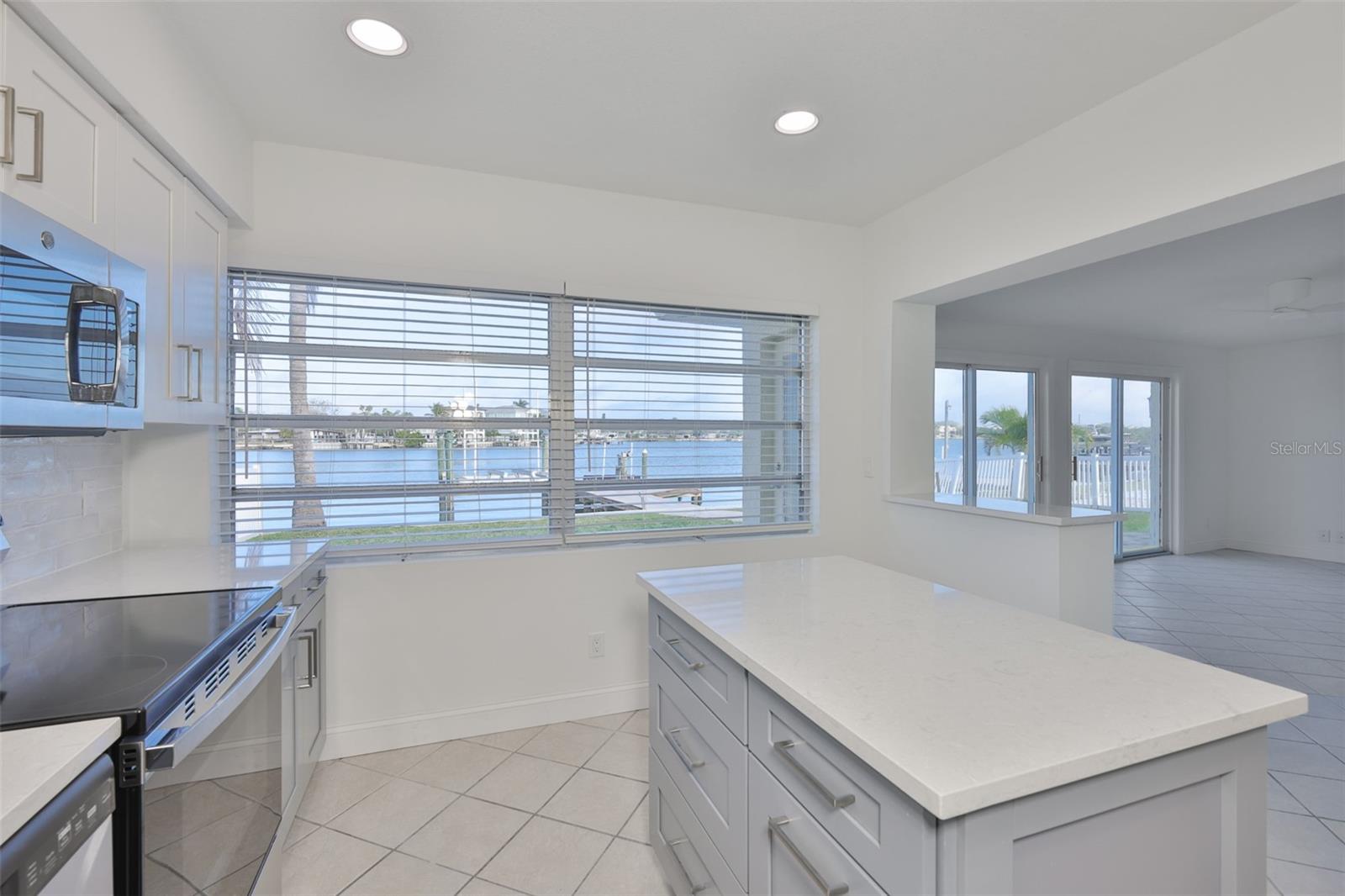 Image 20 of 43 For 419 12th Avenue