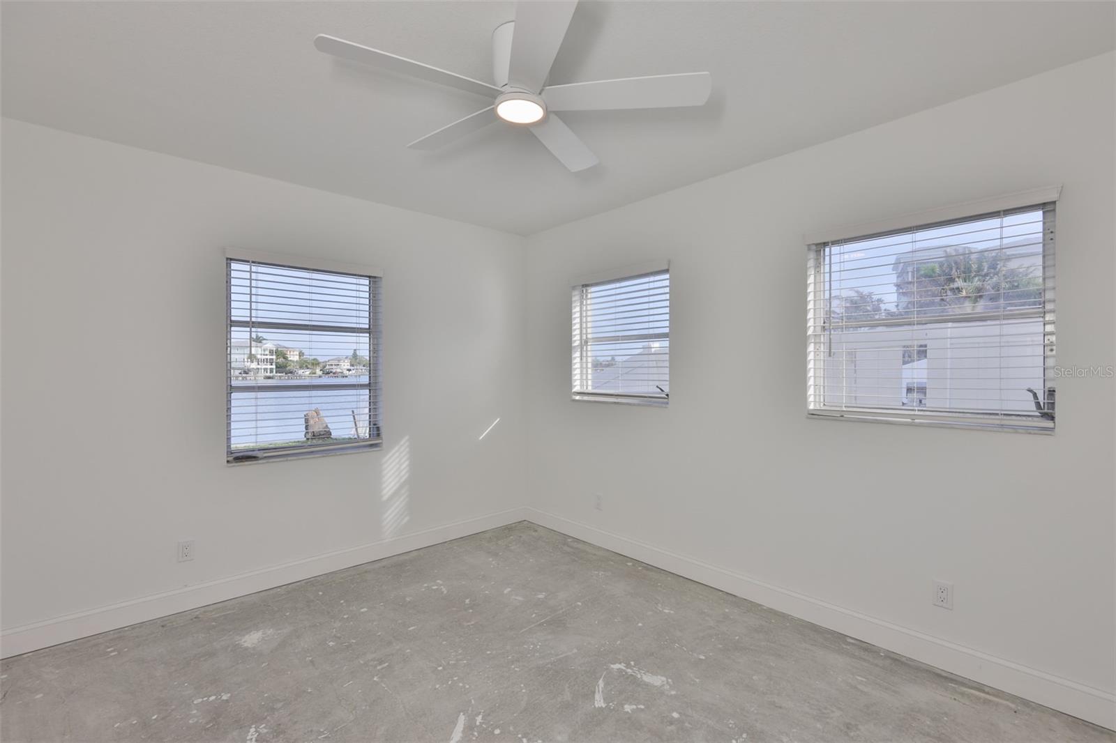 Image 25 of 43 For 419 12th Avenue