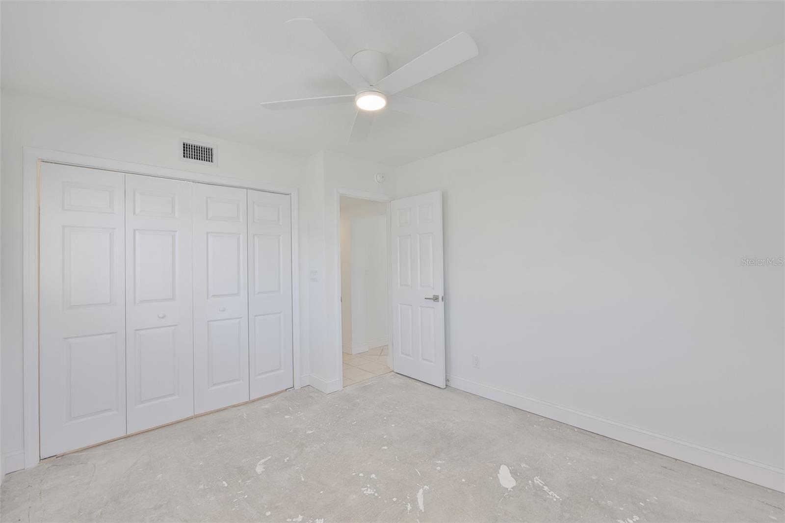 Image 26 of 43 For 419 12th Avenue