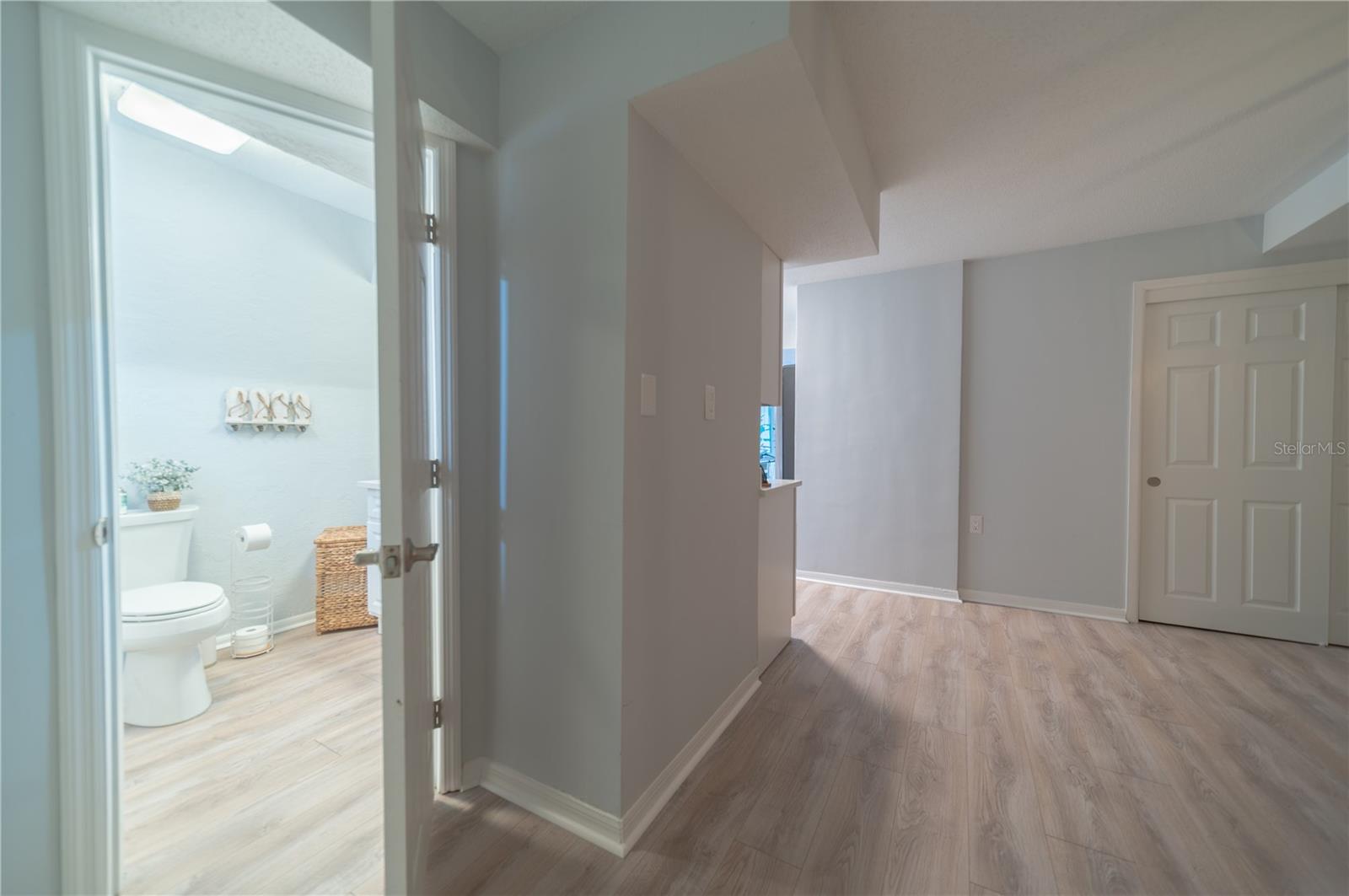 Image 14 of 37 For 501 Pameto Road