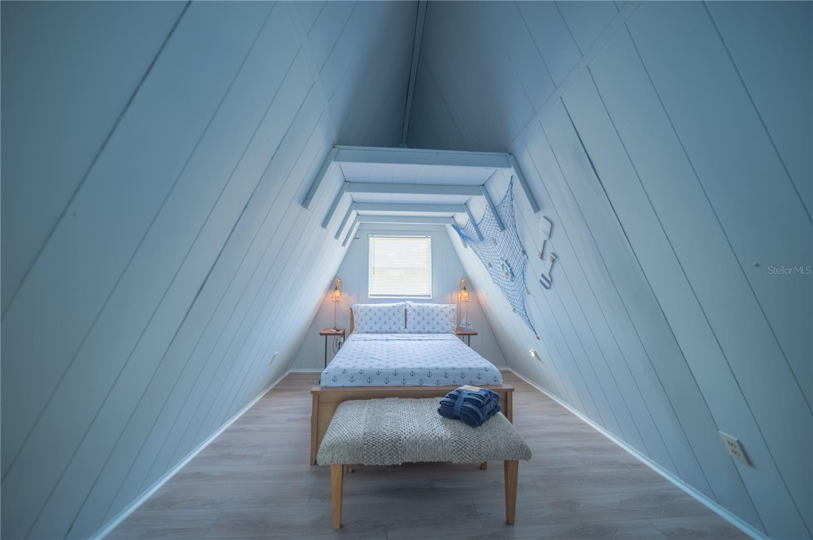 Image 25 of 37 For 501 Pameto Road