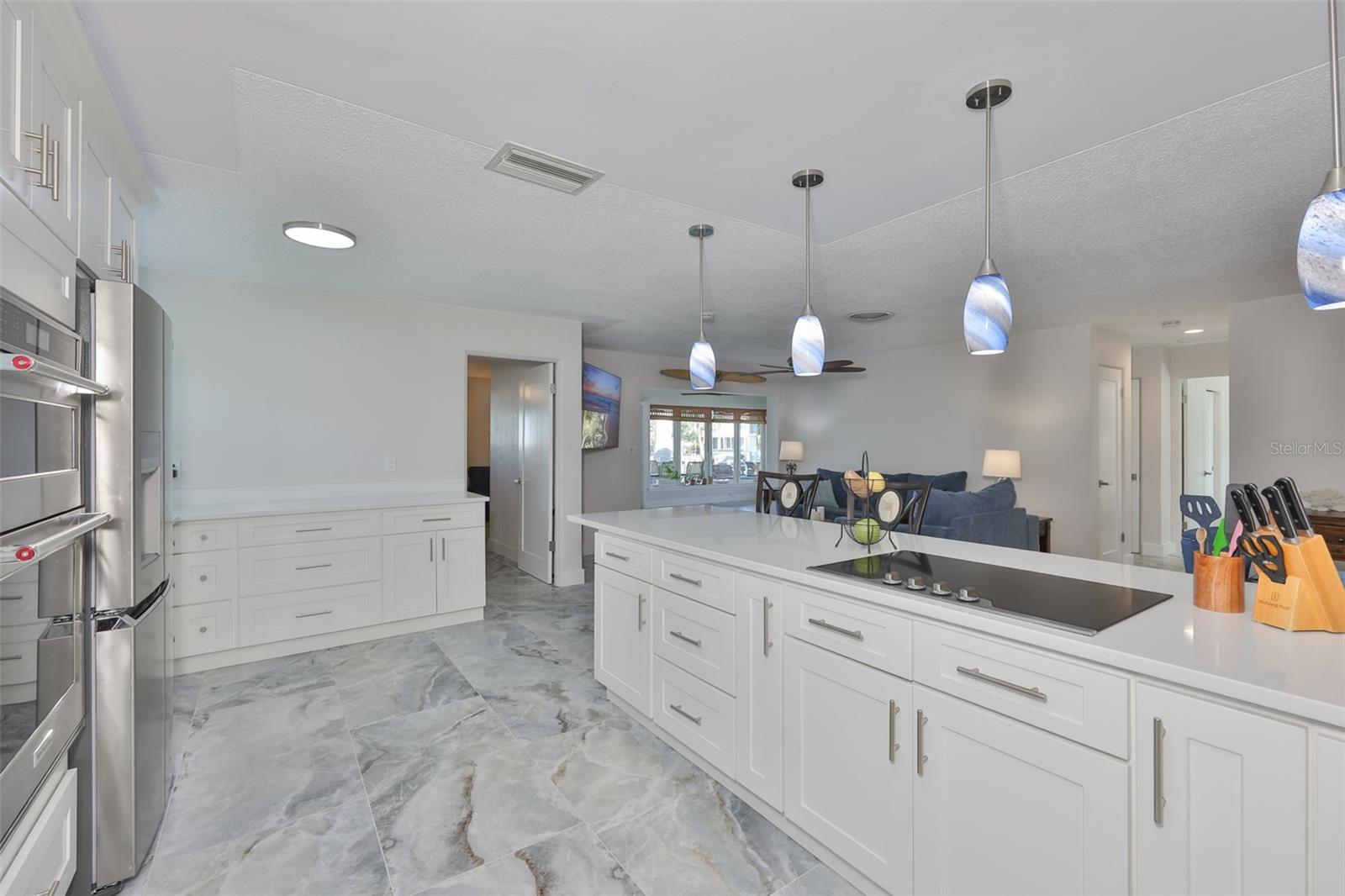 Image 16 of 54 For 538 Lillian Drive