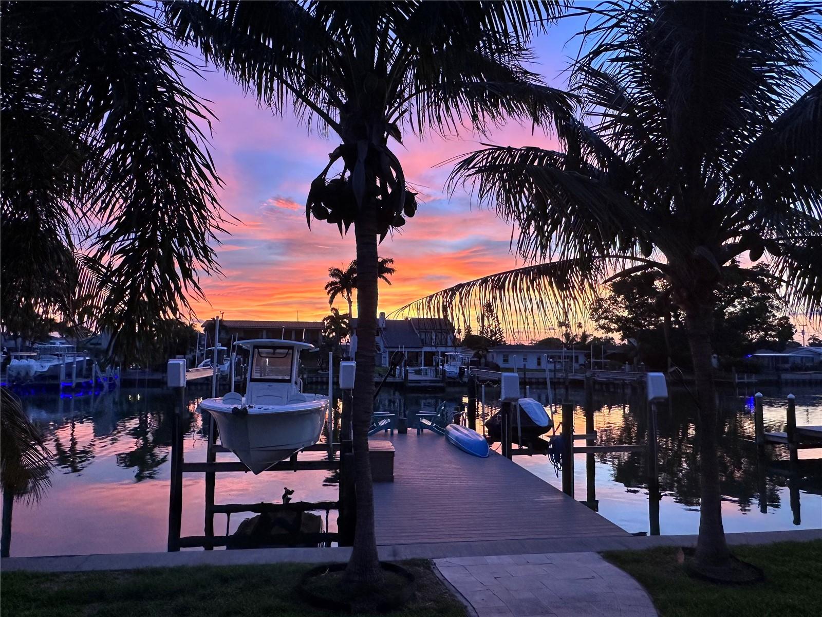 Image 7 of 54 For 538 Lillian Drive