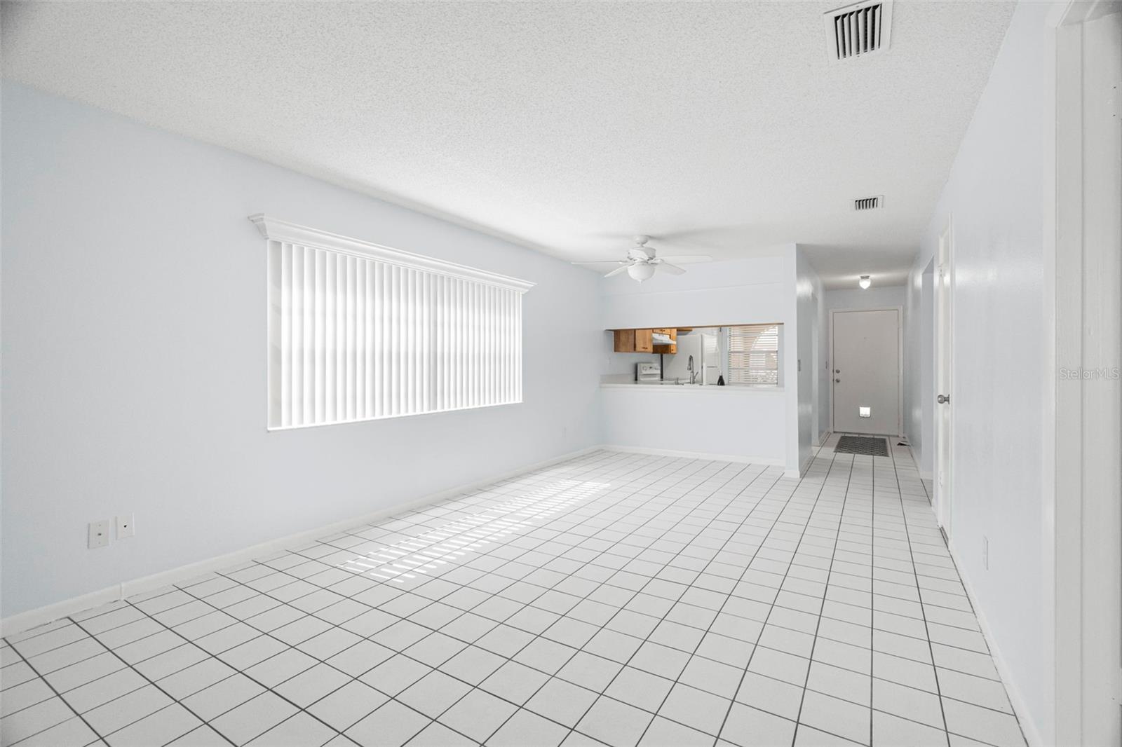 Image 12 of 41 For 6419 Bonnie Bay Circle N