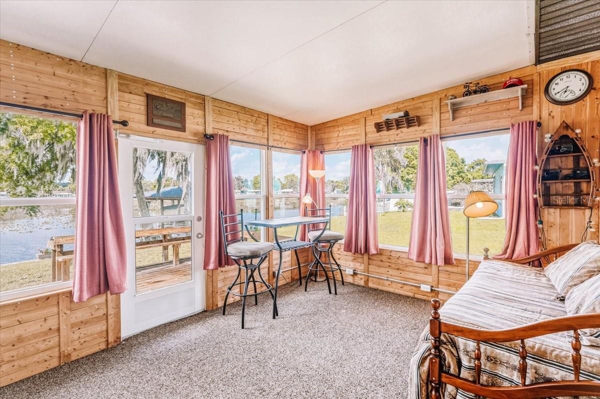 Image 17 of 65 For 9103 Aqua Vista Drive