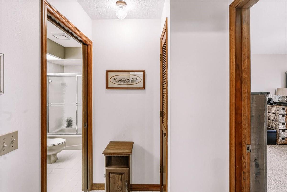 Image 21 of 65 For 9103 Aqua Vista Drive