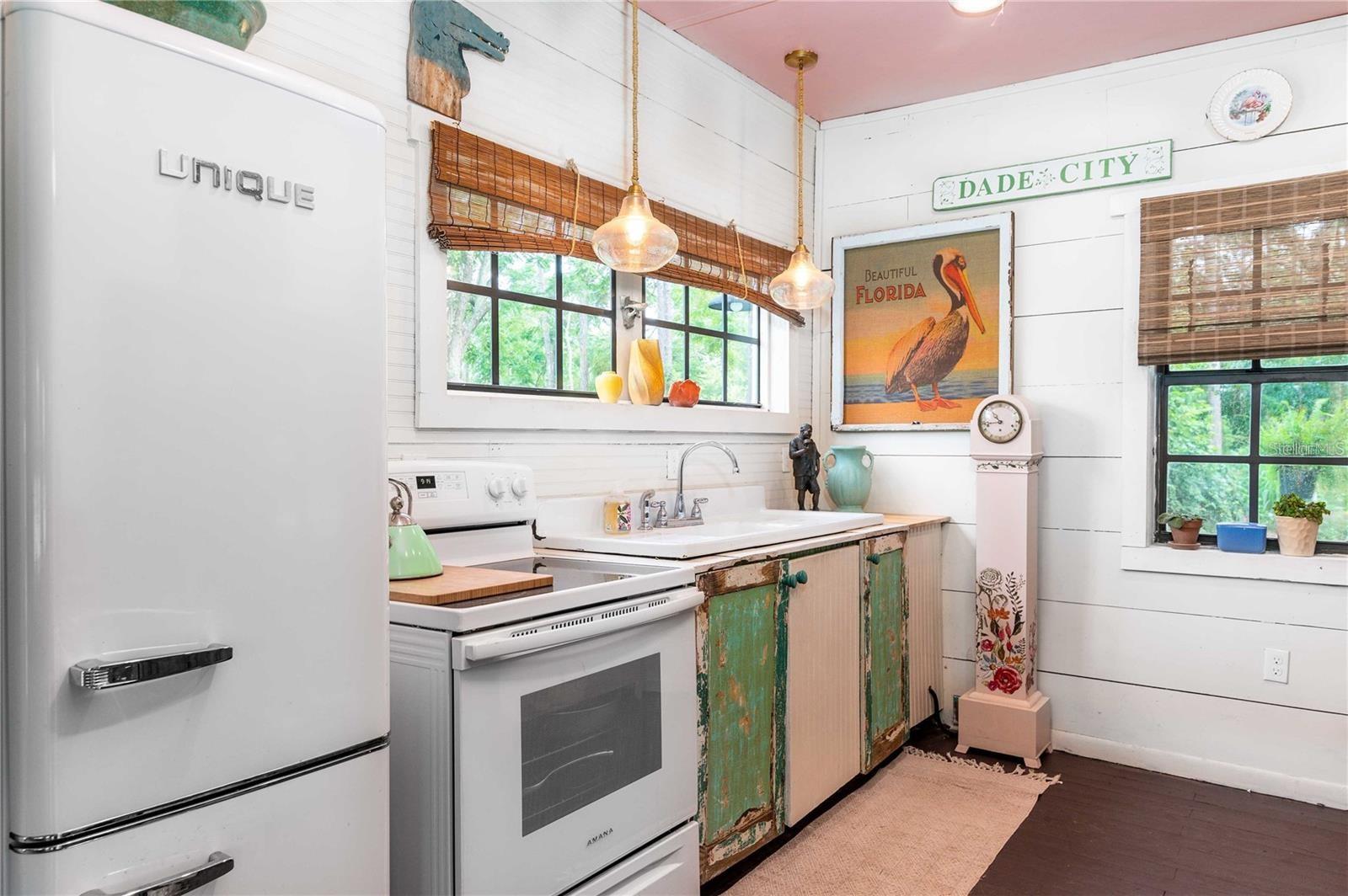 Listing photo id 12 for 39425 Wilds Road