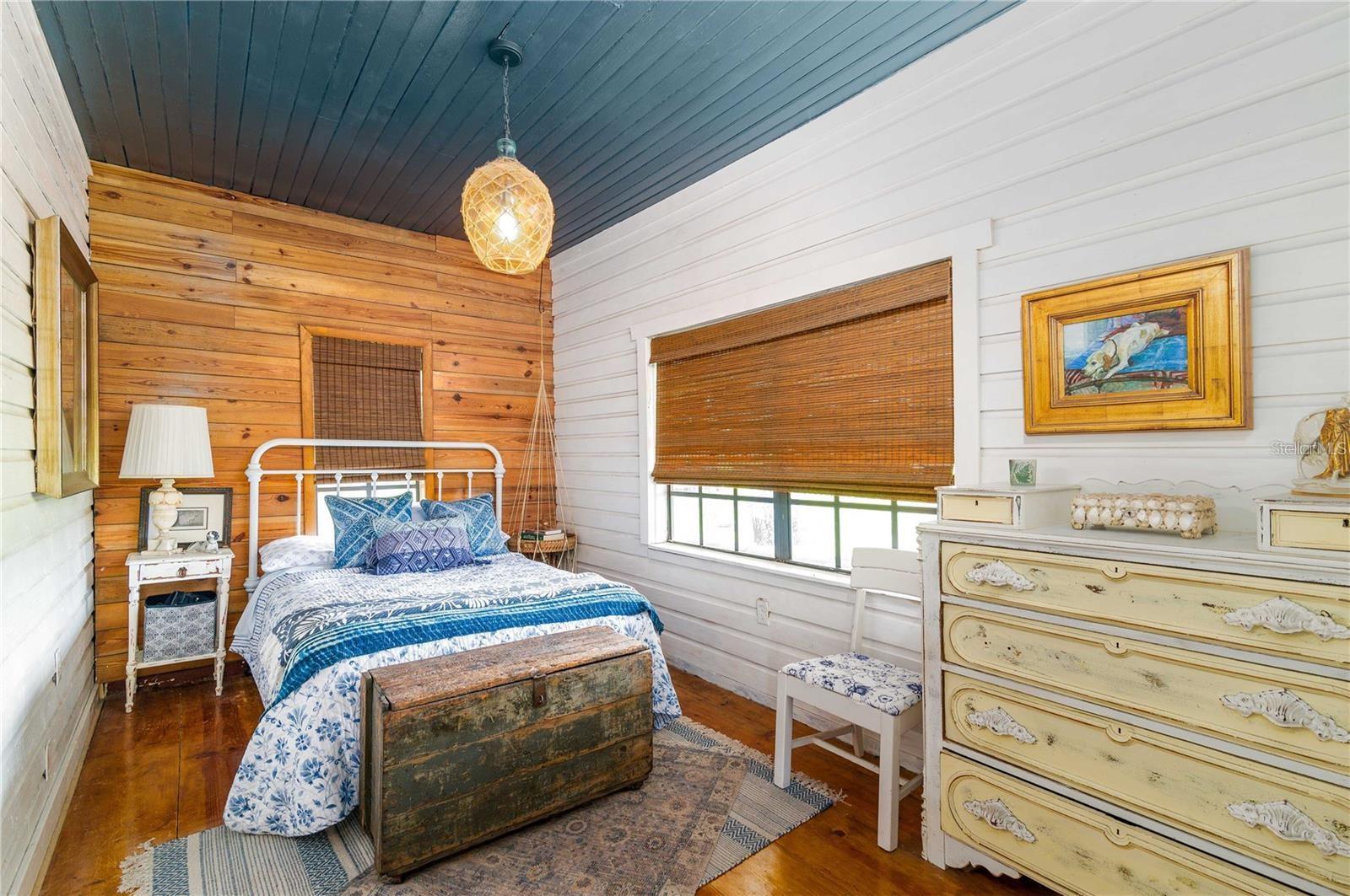 Listing photo id 20 for 39425 Wilds Road