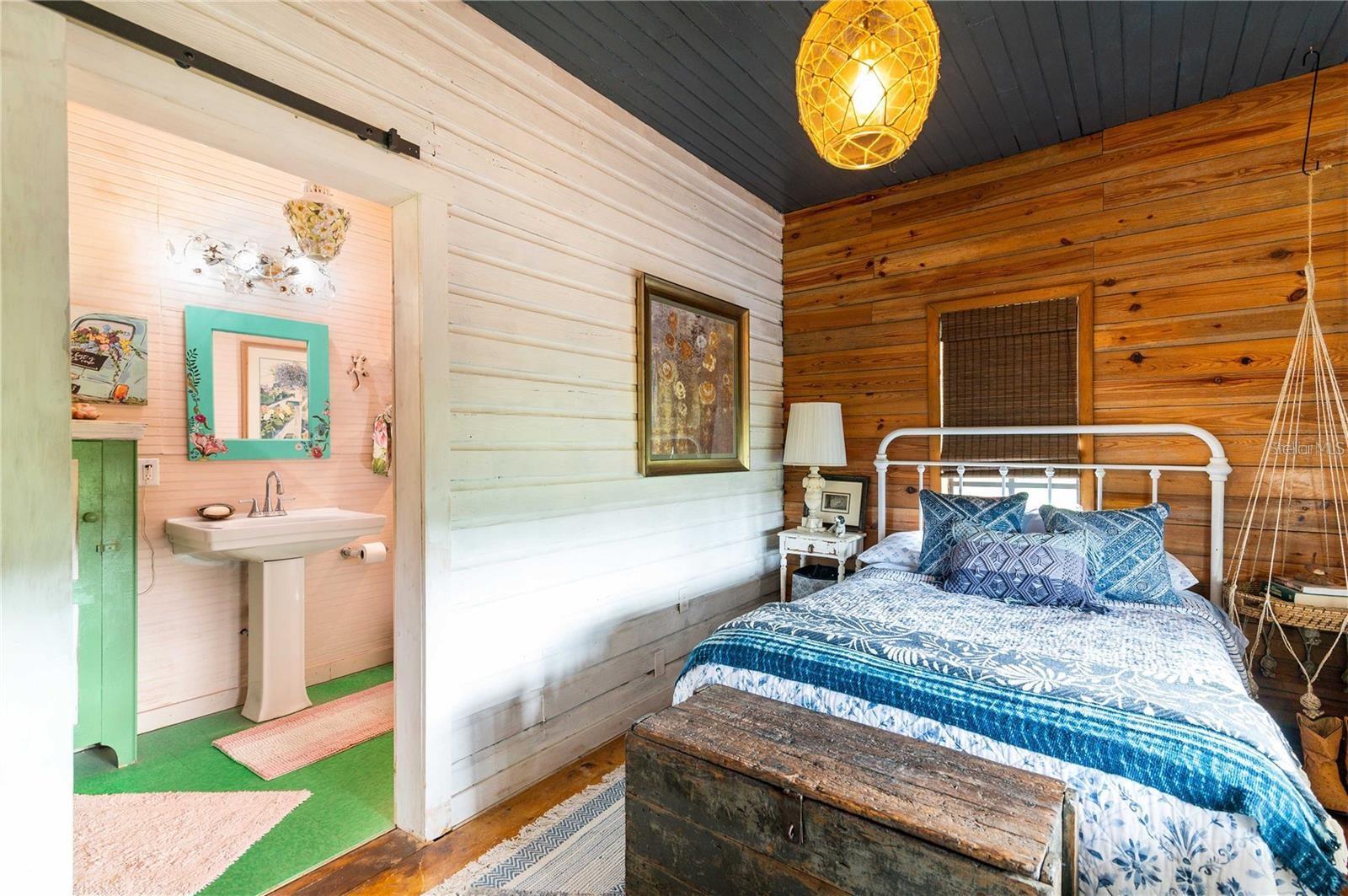 Listing photo id 22 for 39425 Wilds Road