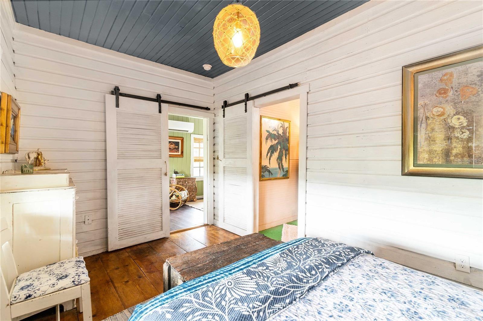 Listing photo id 23 for 39425 Wilds Road