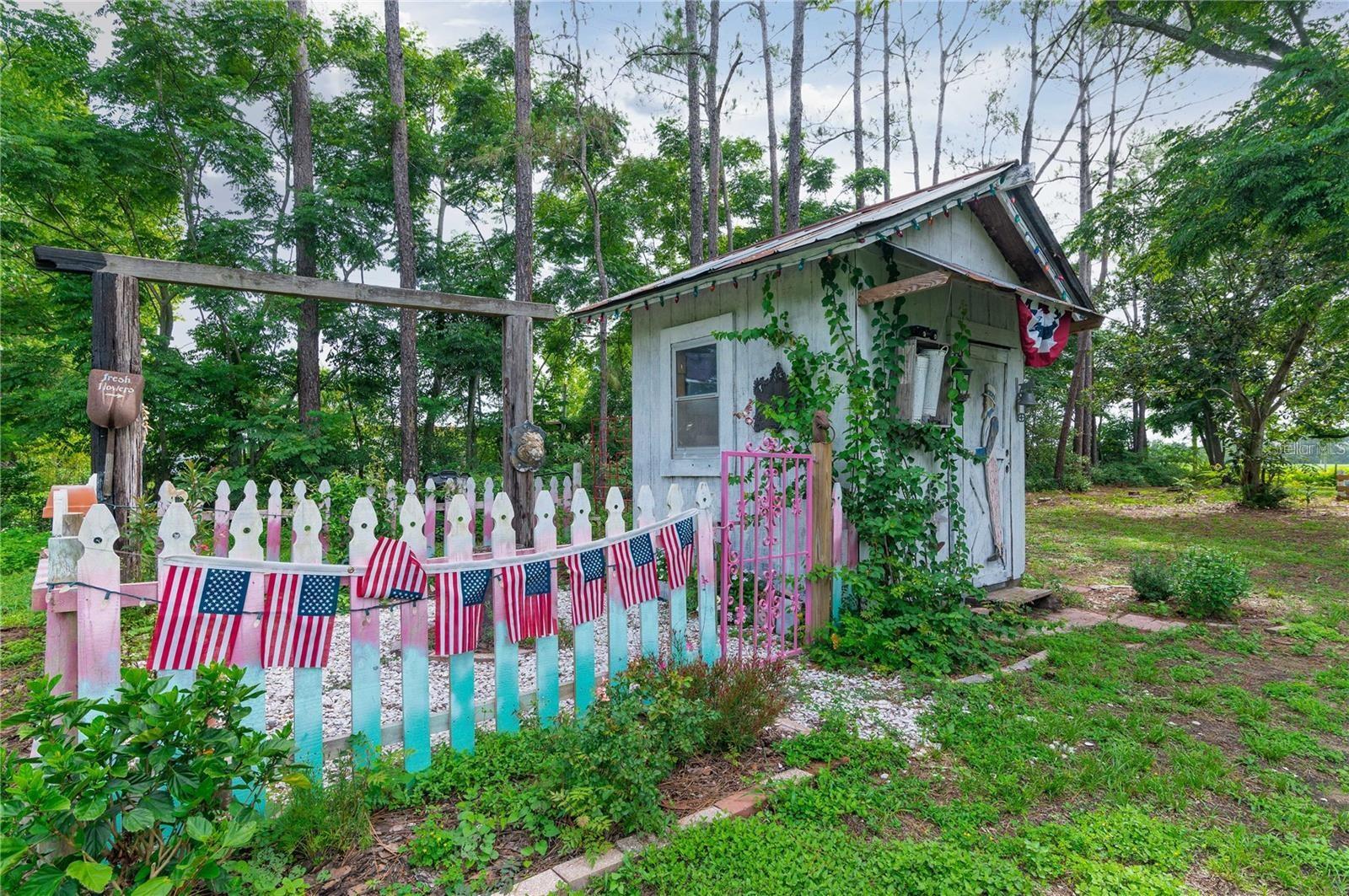 Listing photo id 50 for 39425 Wilds Road