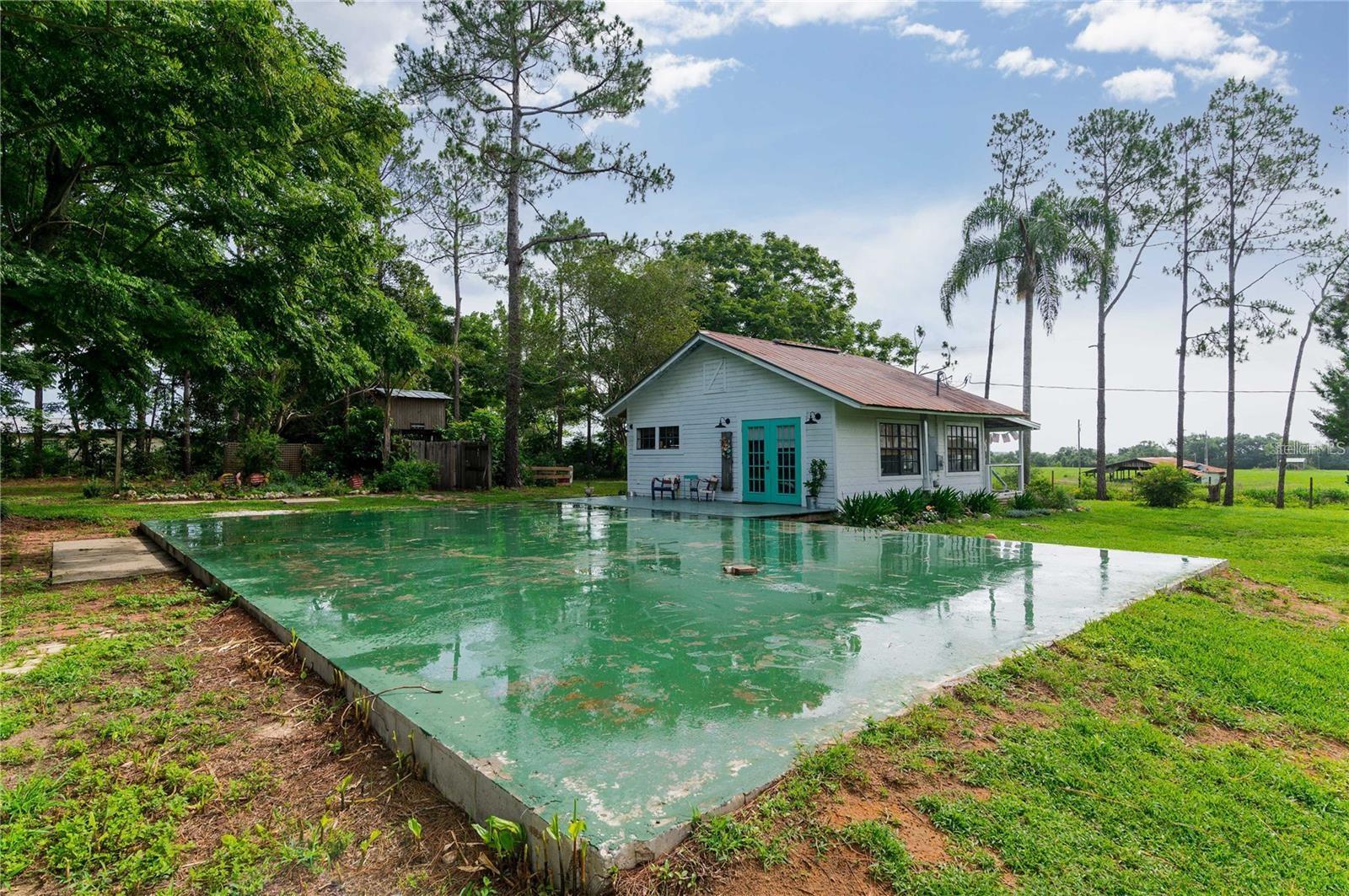 Listing photo id 54 for 39425 Wilds Road